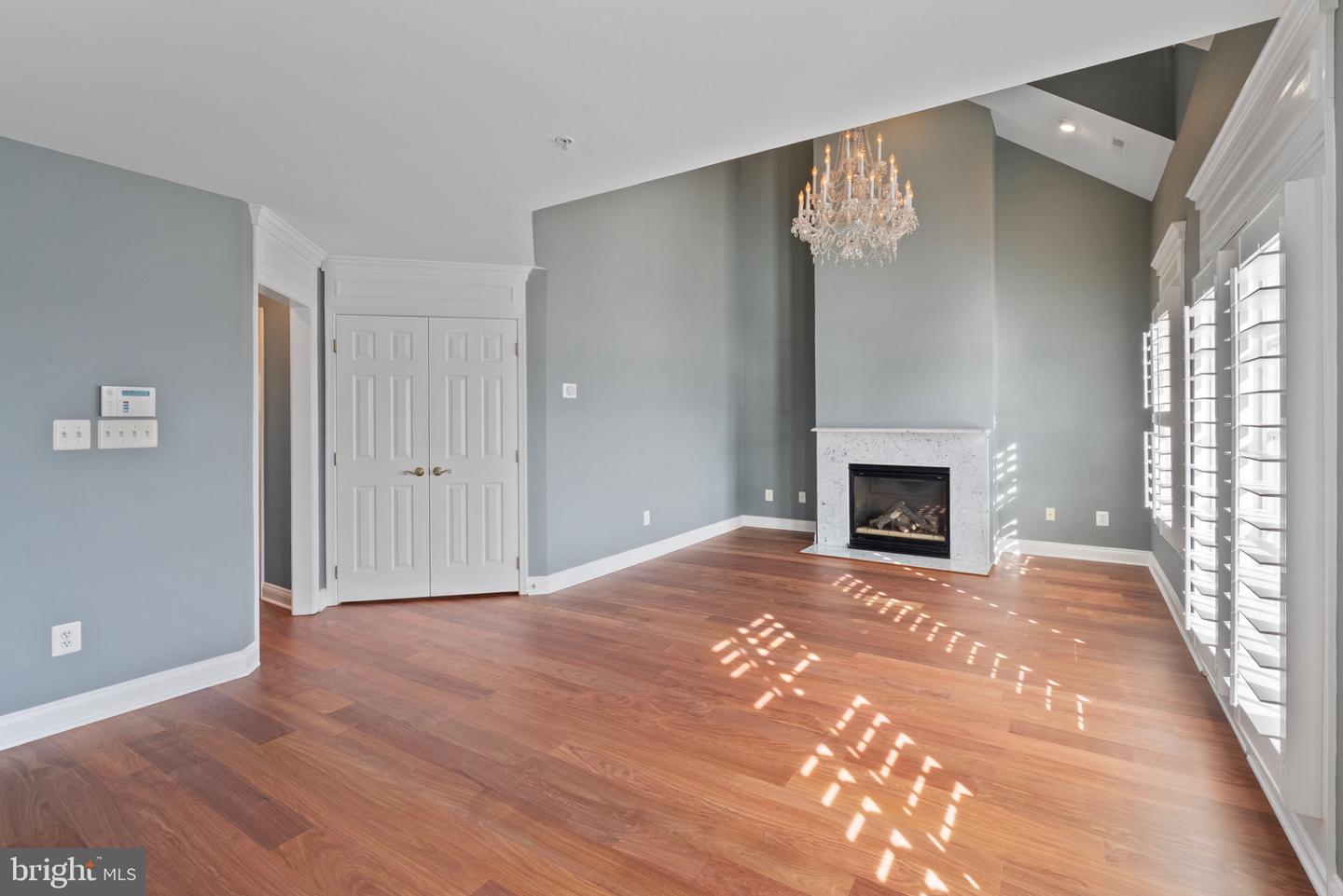 602 FORDS LANDING WAY, ALEXANDRIA, Virginia 22314, 4 Bedrooms Bedrooms, 13 Rooms Rooms,3 BathroomsBathrooms,Residential,For sale,602 FORDS LANDING WAY,VAAX2047984 MLS # VAAX2047984