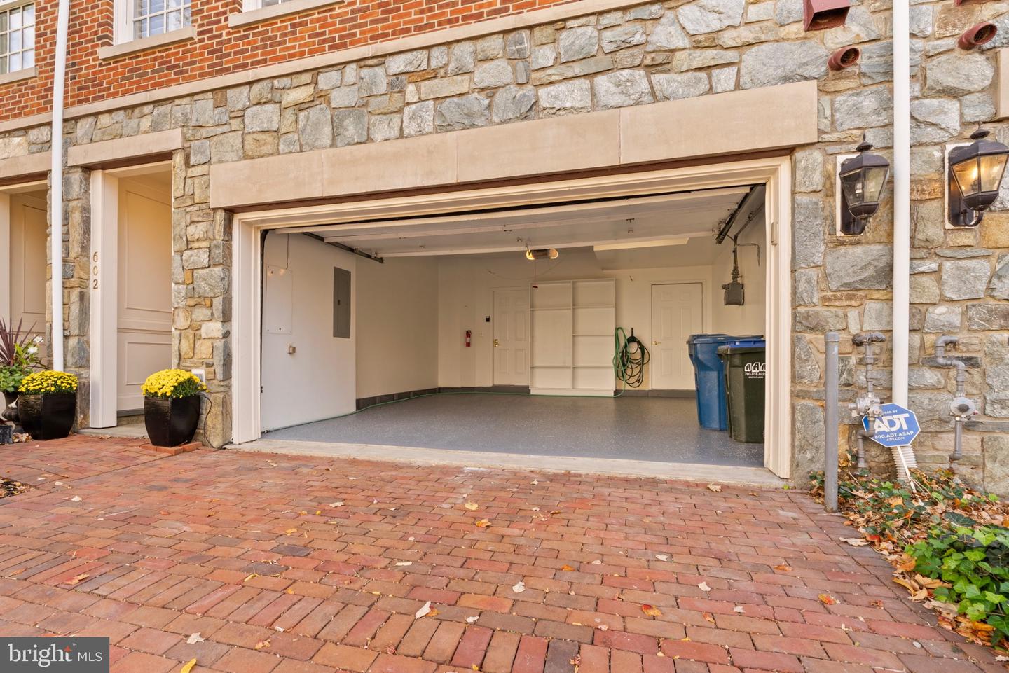 602 FORDS LANDING WAY, ALEXANDRIA, Virginia 22314, 4 Bedrooms Bedrooms, 13 Rooms Rooms,3 BathroomsBathrooms,Residential,For sale,602 FORDS LANDING WAY,VAAX2047984 MLS # VAAX2047984