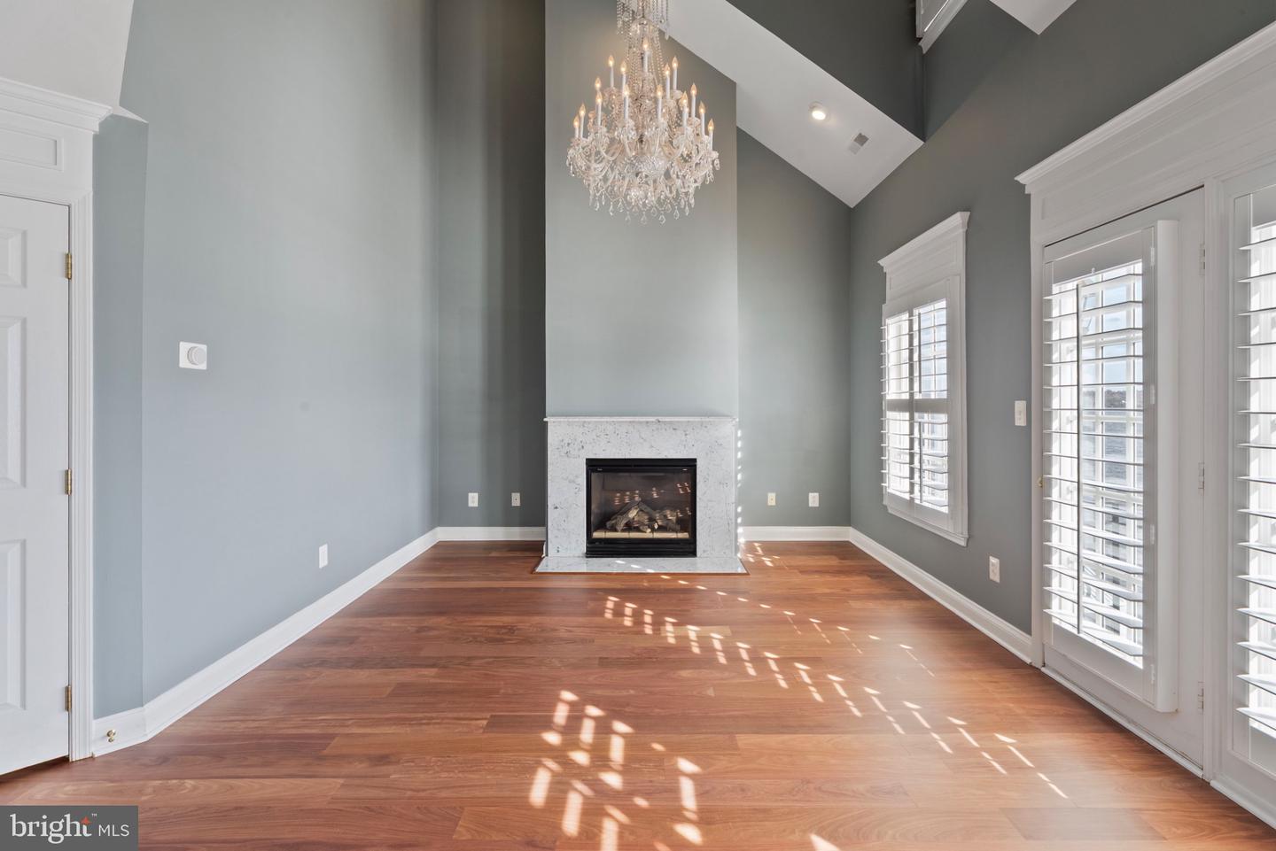 602 FORDS LANDING WAY, ALEXANDRIA, Virginia 22314, 4 Bedrooms Bedrooms, 13 Rooms Rooms,3 BathroomsBathrooms,Residential,For sale,602 FORDS LANDING WAY,VAAX2047984 MLS # VAAX2047984