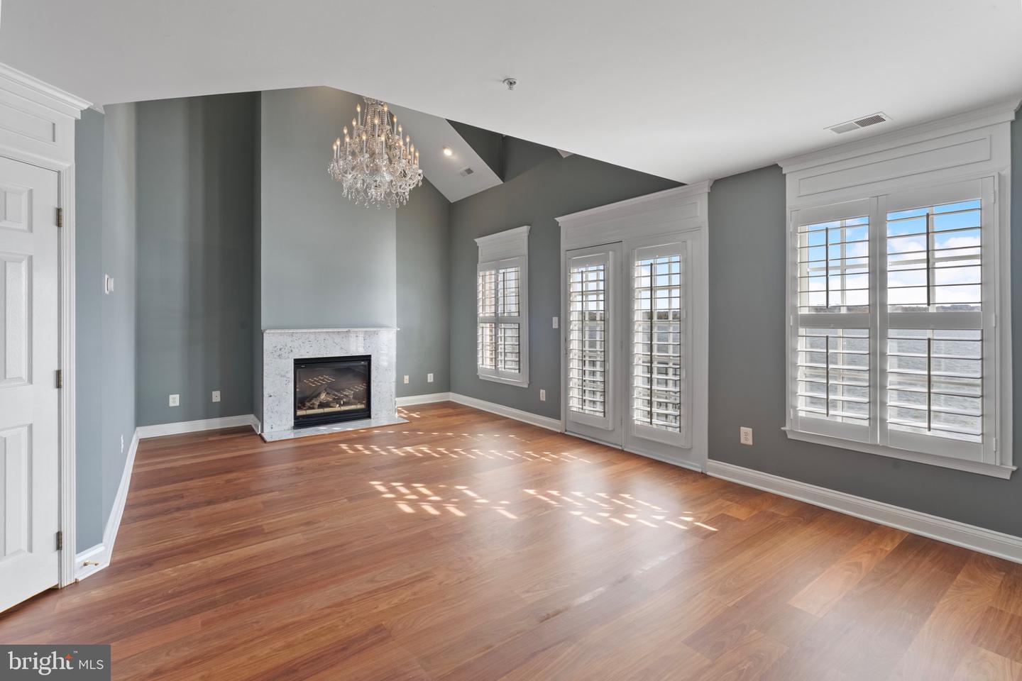 602 FORDS LANDING WAY, ALEXANDRIA, Virginia 22314, 4 Bedrooms Bedrooms, 13 Rooms Rooms,3 BathroomsBathrooms,Residential,For sale,602 FORDS LANDING WAY,VAAX2047984 MLS # VAAX2047984