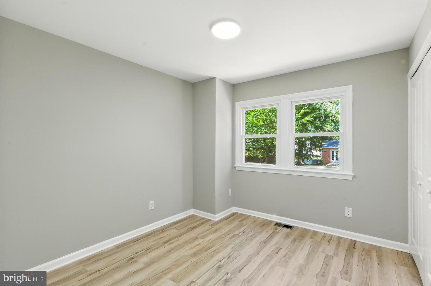 8602 CUSHMAN PL, ALEXANDRIA, Virginia 22308, 4 Bedrooms Bedrooms, ,3 BathroomsBathrooms,Residential,For sale,8602 CUSHMAN PL,VAFX2266324 MLS # VAFX2266324