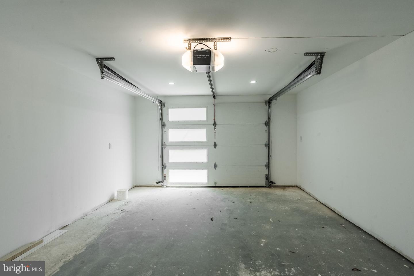 8602 CUSHMAN PL, ALEXANDRIA, Virginia 22308, 4 Bedrooms Bedrooms, ,3 BathroomsBathrooms,Residential,For sale,8602 CUSHMAN PL,VAFX2266324 MLS # VAFX2266324