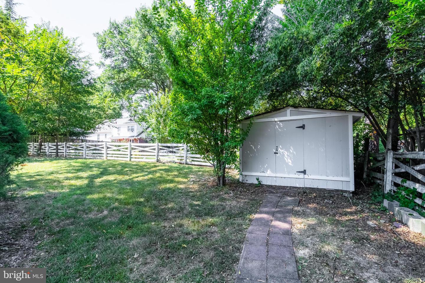 8602 CUSHMAN PL, ALEXANDRIA, Virginia 22308, 4 Bedrooms Bedrooms, ,3 BathroomsBathrooms,Residential,For sale,8602 CUSHMAN PL,VAFX2266324 MLS # VAFX2266324