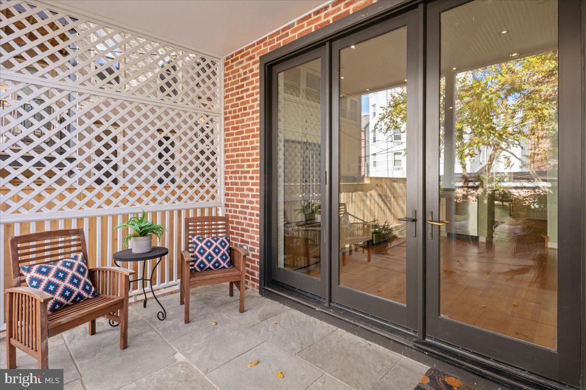 1819 WYOMING AVE NW, WASHINGTON, District Of Columbia 20009, 6 Bedrooms Bedrooms, ,4 BathroomsBathrooms,Residential,For sale,1819 WYOMING AVE NW,DCDC2222530 MLS # DCDC2222530 1819 WYOMING AVE NW, WASHINGTON, District Of Columbia 20009, 6 Bedrooms Bedrooms, ,4 BathroomsBathrooms,Residential,For sale,1819 WYOMING AVE NW,DCDC2222530 MLS # DCDC2222530