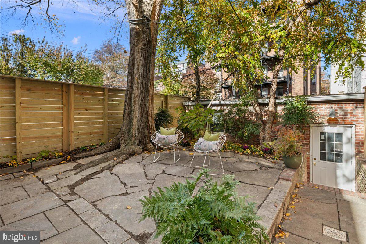 1819 WYOMING AVE NW, WASHINGTON, District Of Columbia 20009, 6 Bedrooms Bedrooms, ,4 BathroomsBathrooms,Residential,For sale,1819 WYOMING AVE NW,DCDC2222530 MLS # DCDC2222530 1819 WYOMING AVE NW, WASHINGTON, District Of Columbia 20009, 6 Bedrooms Bedrooms, ,4 BathroomsBathrooms,Residential,For sale,1819 WYOMING AVE NW,DCDC2222530 MLS # DCDC2222530