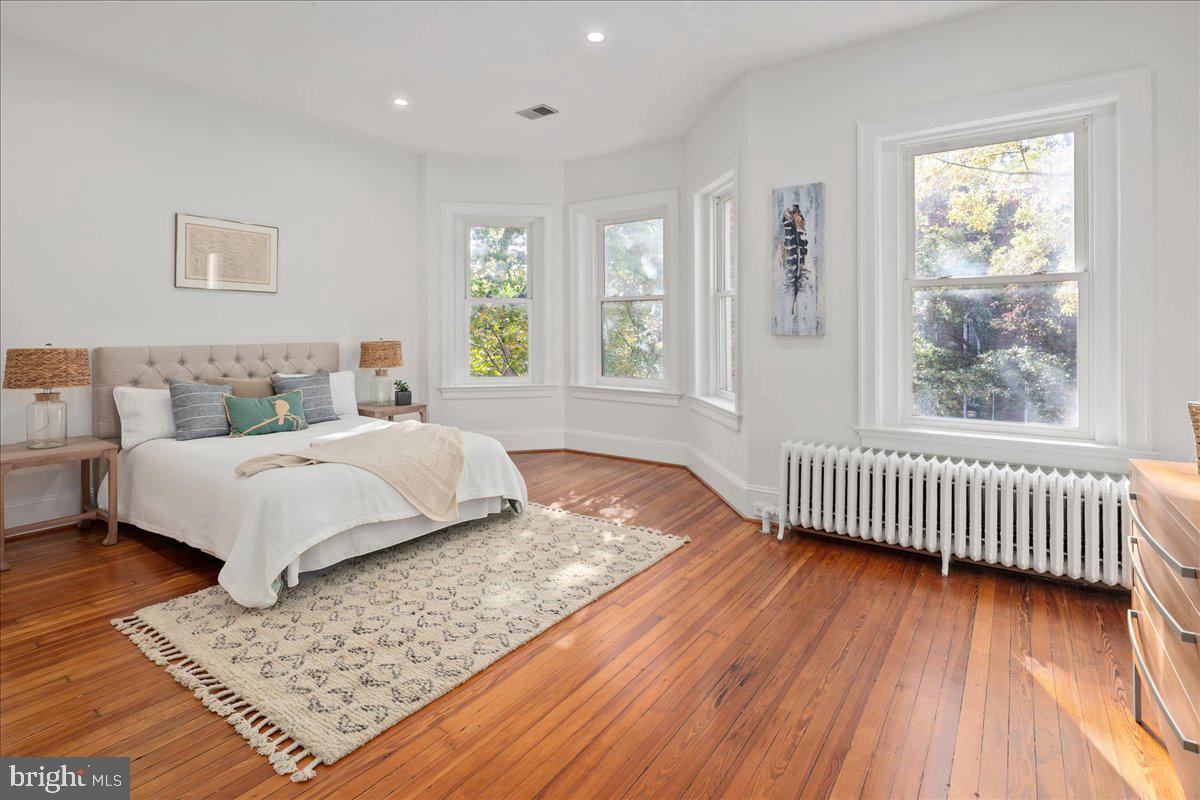 1819 WYOMING AVE NW, WASHINGTON, District Of Columbia 20009, 6 Bedrooms Bedrooms, ,4 BathroomsBathrooms,Residential,For sale,1819 WYOMING AVE NW,DCDC2222530 MLS # DCDC2222530 1819 WYOMING AVE NW, WASHINGTON, District Of Columbia 20009, 6 Bedrooms Bedrooms, ,4 BathroomsBathrooms,Residential,For sale,1819 WYOMING AVE NW,DCDC2222530 MLS # DCDC2222530