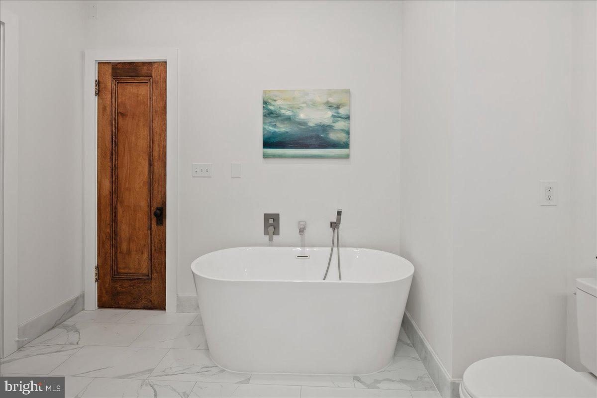 1819 WYOMING AVE NW, WASHINGTON, District Of Columbia 20009, 6 Bedrooms Bedrooms, ,4 BathroomsBathrooms,Residential,For sale,1819 WYOMING AVE NW,DCDC2222530 MLS # DCDC2222530 1819 WYOMING AVE NW, WASHINGTON, District Of Columbia 20009, 6 Bedrooms Bedrooms, ,4 BathroomsBathrooms,Residential,For sale,1819 WYOMING AVE NW,DCDC2222530 MLS # DCDC2222530