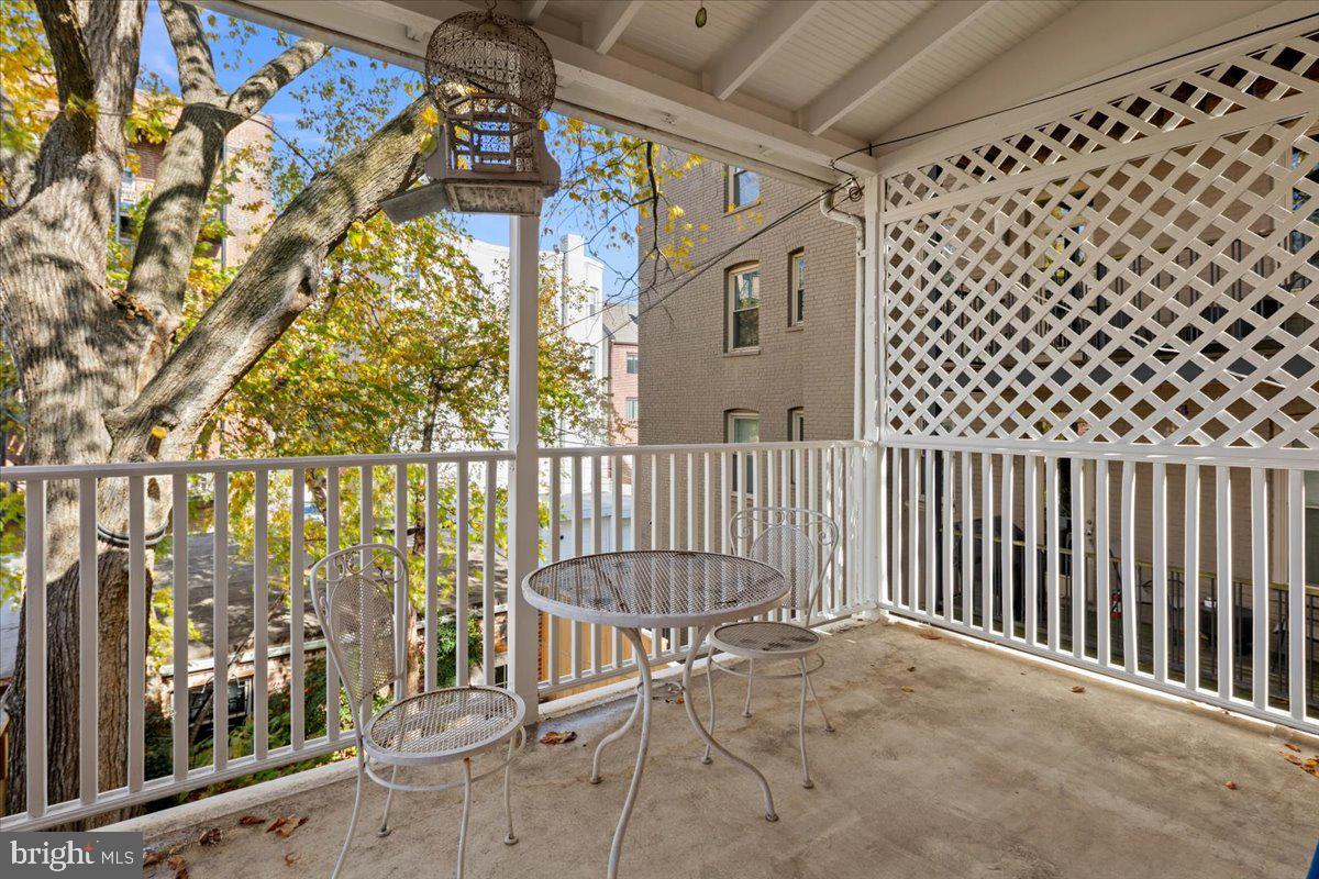 1819 WYOMING AVE NW, WASHINGTON, District Of Columbia 20009, 6 Bedrooms Bedrooms, ,4 BathroomsBathrooms,Residential,For sale,1819 WYOMING AVE NW,DCDC2222530 MLS # DCDC2222530 1819 WYOMING AVE NW, WASHINGTON, District Of Columbia 20009, 6 Bedrooms Bedrooms, ,4 BathroomsBathrooms,Residential,For sale,1819 WYOMING AVE NW,DCDC2222530 MLS # DCDC2222530