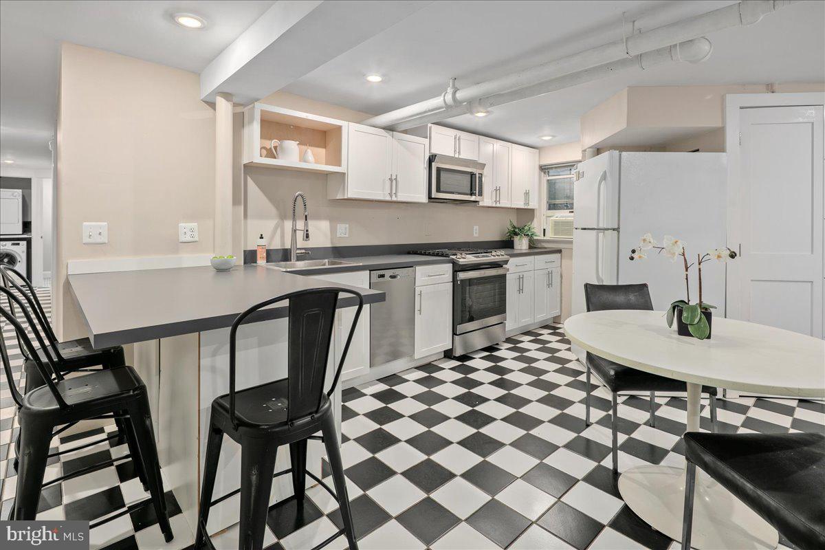 1819 WYOMING AVE NW, WASHINGTON, District Of Columbia 20009, 6 Bedrooms Bedrooms, ,4 BathroomsBathrooms,Residential,For sale,1819 WYOMING AVE NW,DCDC2222530 MLS # DCDC2222530 1819 WYOMING AVE NW, WASHINGTON, District Of Columbia 20009, 6 Bedrooms Bedrooms, ,4 BathroomsBathrooms,Residential,For sale,1819 WYOMING AVE NW,DCDC2222530 MLS # DCDC2222530