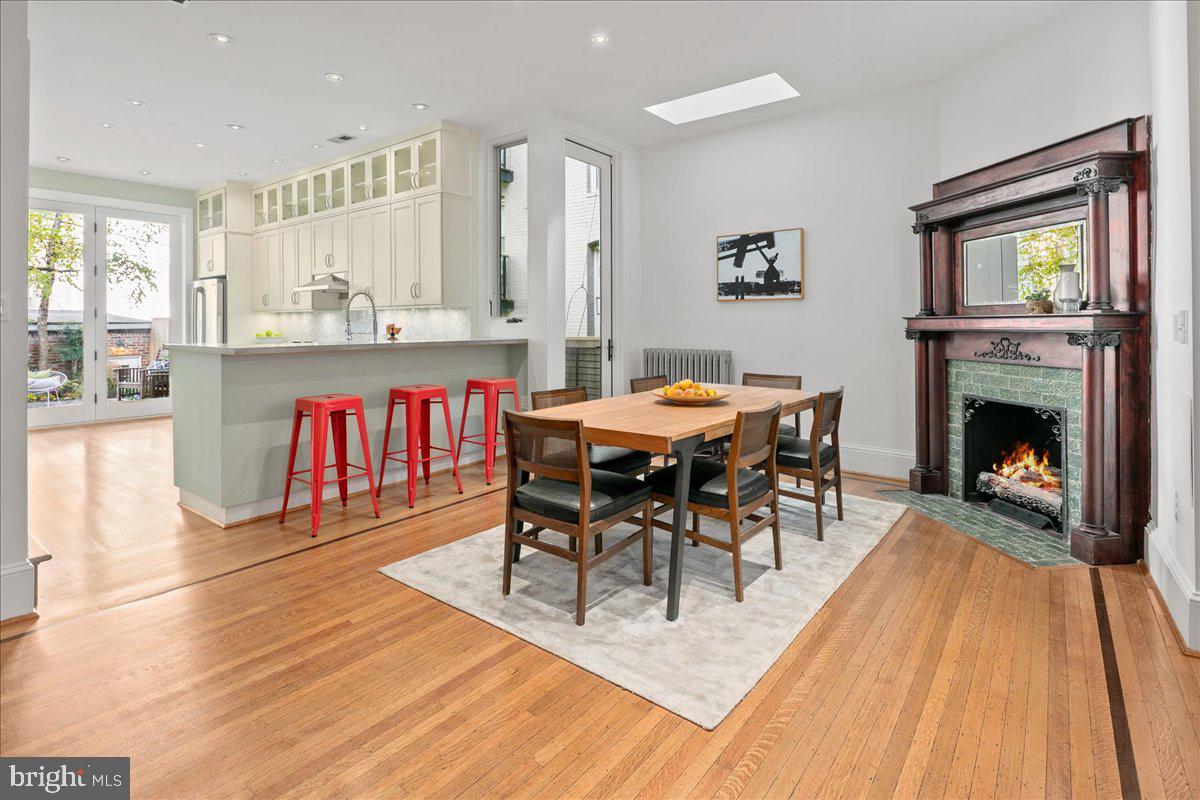 1819 WYOMING AVE NW, WASHINGTON, District Of Columbia 20009, 6 Bedrooms Bedrooms, ,4 BathroomsBathrooms,Residential,For sale,1819 WYOMING AVE NW,DCDC2222530 MLS # DCDC2222530 1819 WYOMING AVE NW, WASHINGTON, District Of Columbia 20009, 6 Bedrooms Bedrooms, ,4 BathroomsBathrooms,Residential,For sale,1819 WYOMING AVE NW,DCDC2222530 MLS # DCDC2222530