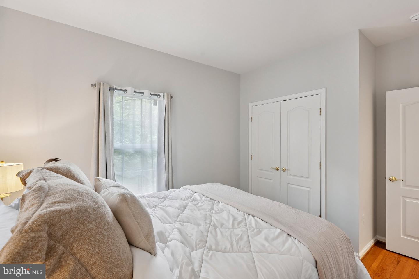 12045 OVERBRIDGE LN, FAIRFAX, Virginia 22030, 4 Bedrooms Bedrooms, 8 Rooms Rooms,3 BathroomsBathrooms,Residential,For sale,12045 OVERBRIDGE LN,VAFX2269778 MLS # VAFX2269778