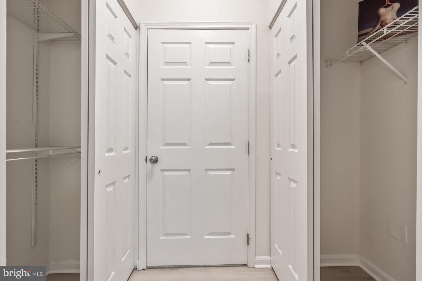 2711 BELLFOREST CT #109, VIENNA, Virginia 22180, 1 Bedroom Bedrooms, ,1 BathroomBathrooms,Residential,For sale,2711 BELLFOREST CT #109,VAFX2270210 MLS # VAFX2270210