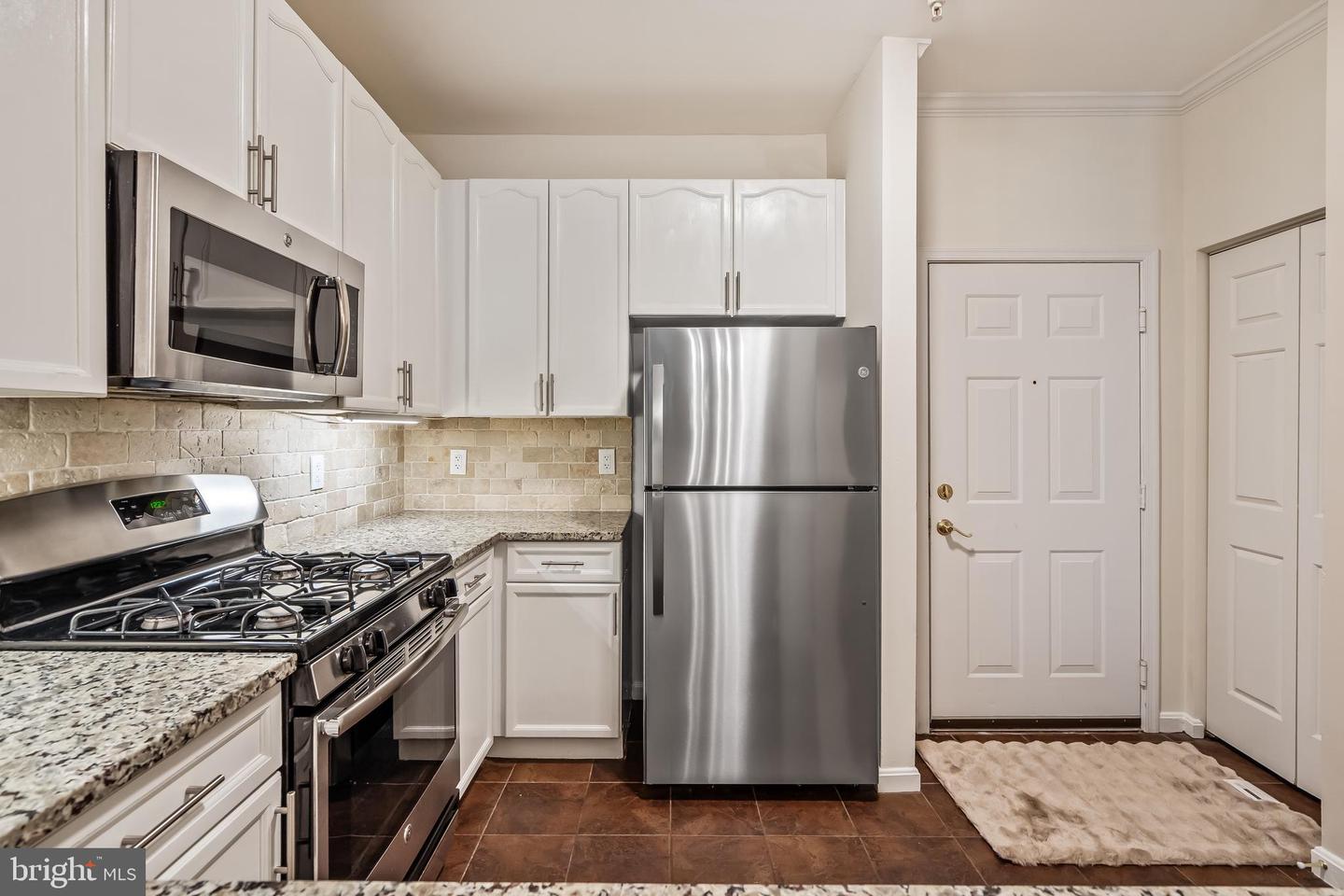 2711 BELLFOREST CT #109, VIENNA, Virginia 22180, 1 Bedroom Bedrooms, ,1 BathroomBathrooms,Residential,For sale,2711 BELLFOREST CT #109,VAFX2270210 MLS # VAFX2270210