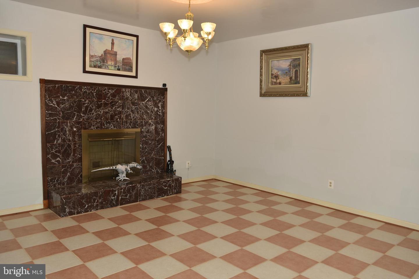 12511 ROCHESTER DR, FAIRFAX, Virginia 22030, 7 Bedrooms Bedrooms, ,5 BathroomsBathrooms,Residential,For sale,12511 ROCHESTER DR,VAFX2273154 MLS # VAFX2273154 12511 ROCHESTER DR, FAIRFAX, Virginia 22030, 7 Bedrooms Bedrooms, ,5 BathroomsBathrooms,Residential,For sale,12511 ROCHESTER DR,VAFX2273154 MLS # VAFX2273154