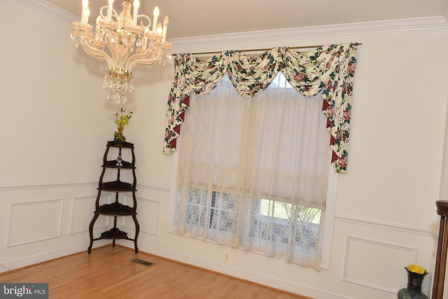 12511 ROCHESTER DR, FAIRFAX, Virginia 22030, 7 Bedrooms Bedrooms, ,5 BathroomsBathrooms,Residential,For sale,12511 ROCHESTER DR,VAFX2273154 MLS # VAFX2273154 12511 ROCHESTER DR, FAIRFAX, Virginia 22030, 7 Bedrooms Bedrooms, ,5 BathroomsBathrooms,Residential,For sale,12511 ROCHESTER DR,VAFX2273154 MLS # VAFX2273154