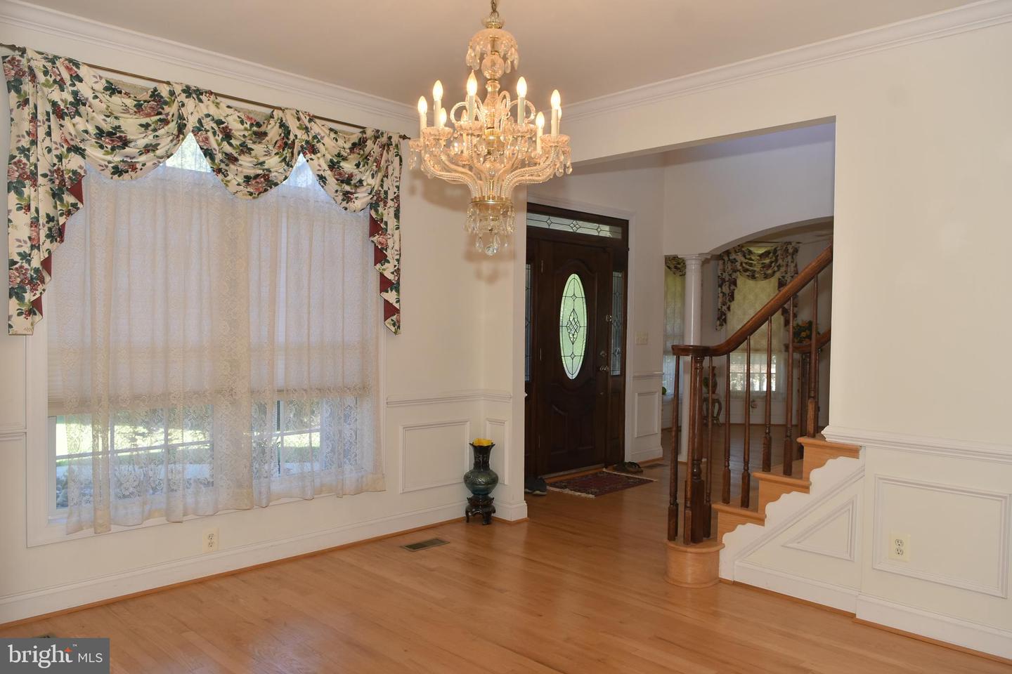 12511 ROCHESTER DR, FAIRFAX, Virginia 22030, 7 Bedrooms Bedrooms, ,5 BathroomsBathrooms,Residential,For sale,12511 ROCHESTER DR,VAFX2273154 MLS # VAFX2273154 12511 ROCHESTER DR, FAIRFAX, Virginia 22030, 7 Bedrooms Bedrooms, ,5 BathroomsBathrooms,Residential,For sale,12511 ROCHESTER DR,VAFX2273154 MLS # VAFX2273154