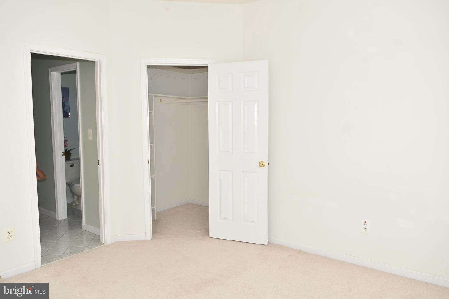 12511 ROCHESTER DR, FAIRFAX, Virginia 22030, 7 Bedrooms Bedrooms, ,5 BathroomsBathrooms,Residential,For sale,12511 ROCHESTER DR,VAFX2273154 MLS # VAFX2273154 12511 ROCHESTER DR, FAIRFAX, Virginia 22030, 7 Bedrooms Bedrooms, ,5 BathroomsBathrooms,Residential,For sale,12511 ROCHESTER DR,VAFX2273154 MLS # VAFX2273154