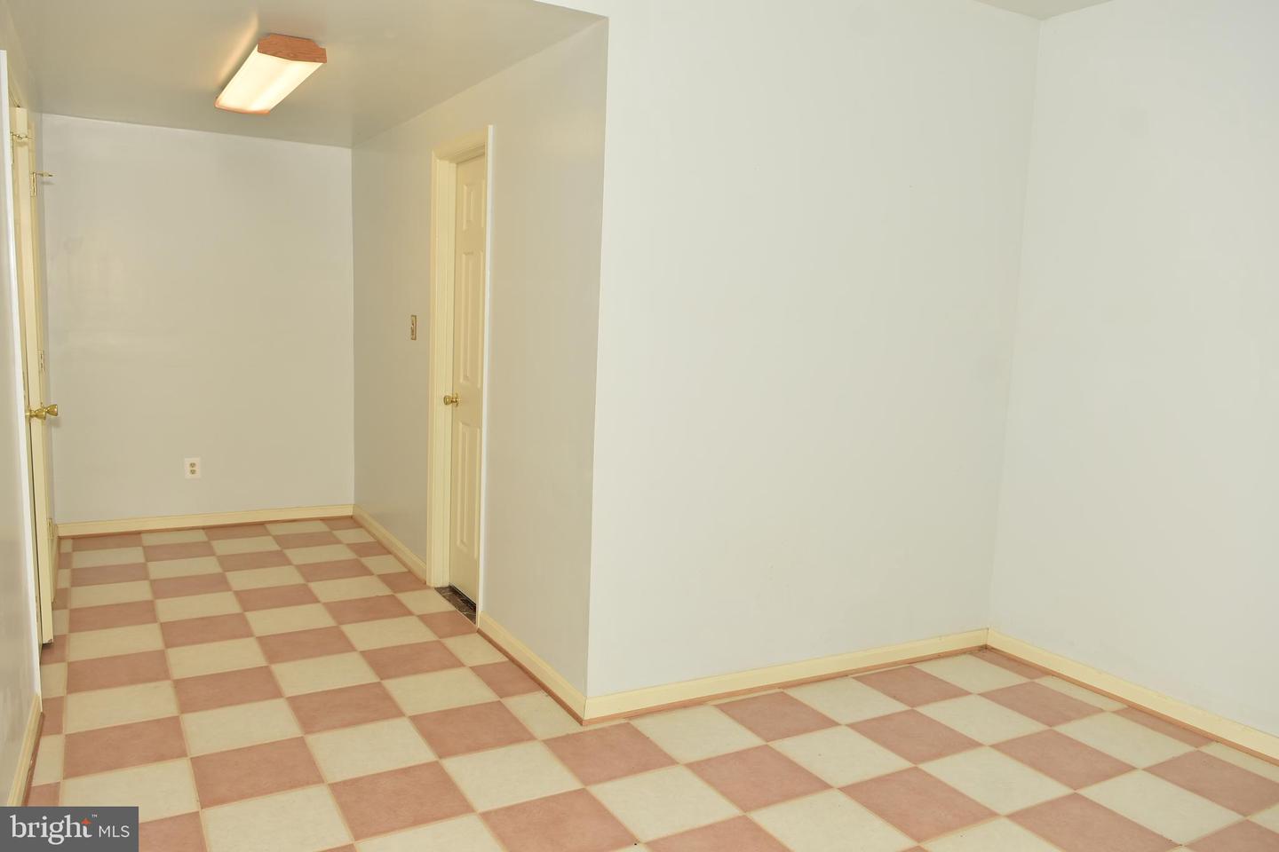 12511 ROCHESTER DR, FAIRFAX, Virginia 22030, 7 Bedrooms Bedrooms, ,5 BathroomsBathrooms,Residential,For sale,12511 ROCHESTER DR,VAFX2273154 MLS # VAFX2273154 12511 ROCHESTER DR, FAIRFAX, Virginia 22030, 7 Bedrooms Bedrooms, ,5 BathroomsBathrooms,Residential,For sale,12511 ROCHESTER DR,VAFX2273154 MLS # VAFX2273154