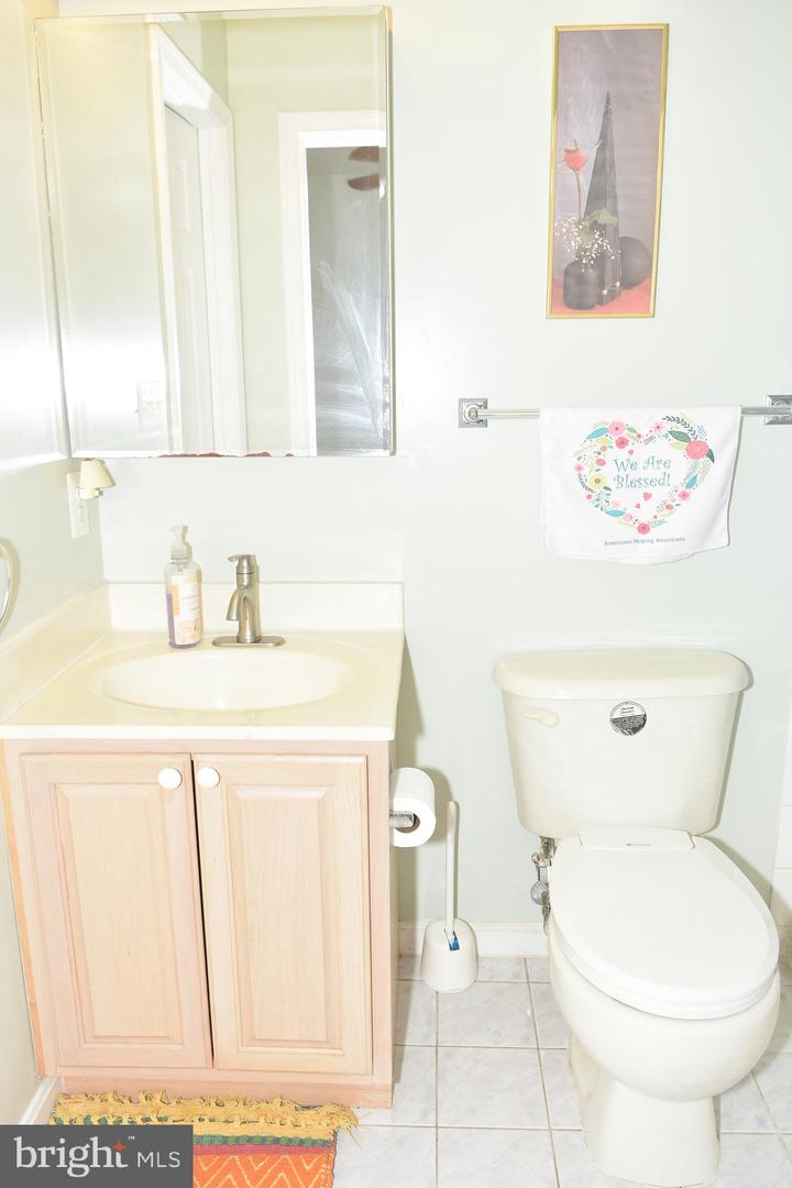 12511 ROCHESTER DR, FAIRFAX, Virginia 22030, 7 Bedrooms Bedrooms, ,5 BathroomsBathrooms,Residential,For sale,12511 ROCHESTER DR,VAFX2273154 MLS # VAFX2273154 12511 ROCHESTER DR, FAIRFAX, Virginia 22030, 7 Bedrooms Bedrooms, ,5 BathroomsBathrooms,Residential,For sale,12511 ROCHESTER DR,VAFX2273154 MLS # VAFX2273154