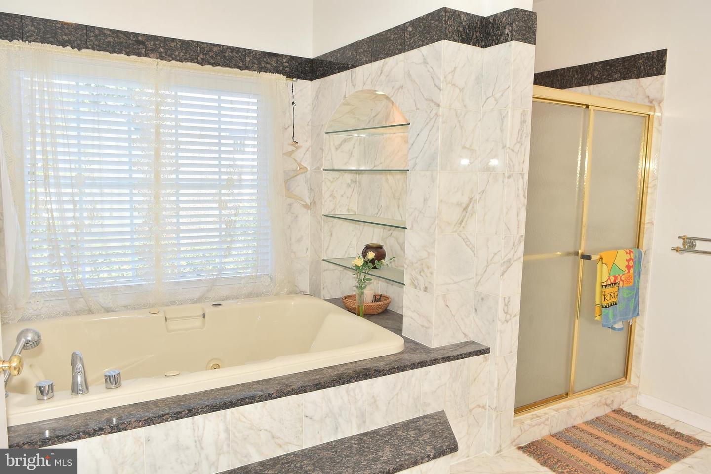 12511 ROCHESTER DR, FAIRFAX, Virginia 22030, 7 Bedrooms Bedrooms, ,5 BathroomsBathrooms,Residential,For sale,12511 ROCHESTER DR,VAFX2273154 MLS # VAFX2273154 12511 ROCHESTER DR, FAIRFAX, Virginia 22030, 7 Bedrooms Bedrooms, ,5 BathroomsBathrooms,Residential,For sale,12511 ROCHESTER DR,VAFX2273154 MLS # VAFX2273154