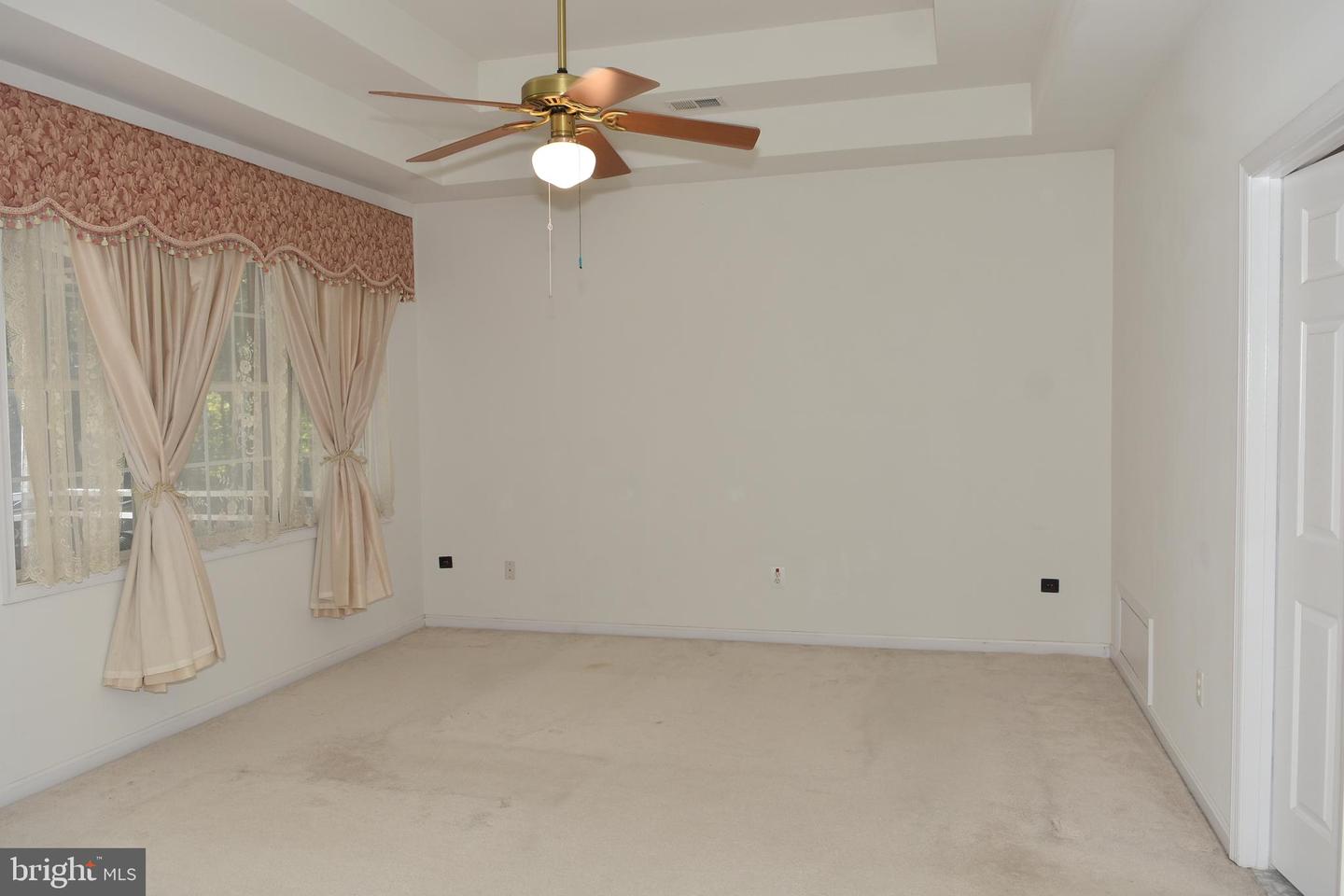 12511 ROCHESTER DR, FAIRFAX, Virginia 22030, 7 Bedrooms Bedrooms, ,5 BathroomsBathrooms,Residential,For sale,12511 ROCHESTER DR,VAFX2273154 MLS # VAFX2273154 12511 ROCHESTER DR, FAIRFAX, Virginia 22030, 7 Bedrooms Bedrooms, ,5 BathroomsBathrooms,Residential,For sale,12511 ROCHESTER DR,VAFX2273154 MLS # VAFX2273154