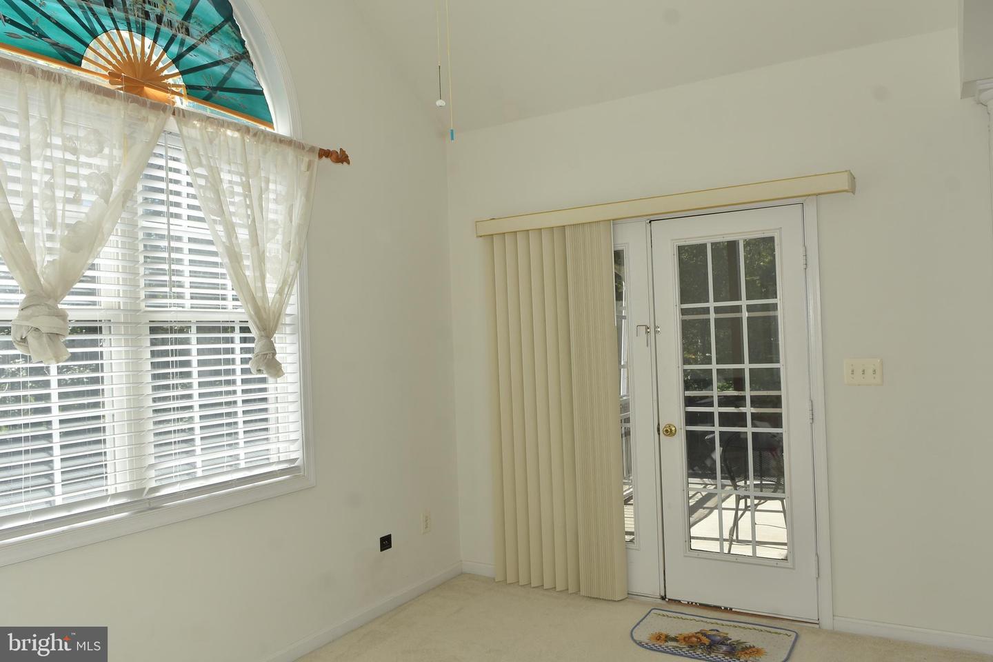 12511 ROCHESTER DR, FAIRFAX, Virginia 22030, 7 Bedrooms Bedrooms, ,5 BathroomsBathrooms,Residential,For sale,12511 ROCHESTER DR,VAFX2273154 MLS # VAFX2273154 12511 ROCHESTER DR, FAIRFAX, Virginia 22030, 7 Bedrooms Bedrooms, ,5 BathroomsBathrooms,Residential,For sale,12511 ROCHESTER DR,VAFX2273154 MLS # VAFX2273154