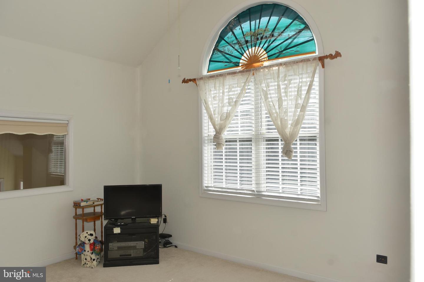 12511 ROCHESTER DR, FAIRFAX, Virginia 22030, 7 Bedrooms Bedrooms, ,5 BathroomsBathrooms,Residential,For sale,12511 ROCHESTER DR,VAFX2273154 MLS # VAFX2273154 12511 ROCHESTER DR, FAIRFAX, Virginia 22030, 7 Bedrooms Bedrooms, ,5 BathroomsBathrooms,Residential,For sale,12511 ROCHESTER DR,VAFX2273154 MLS # VAFX2273154