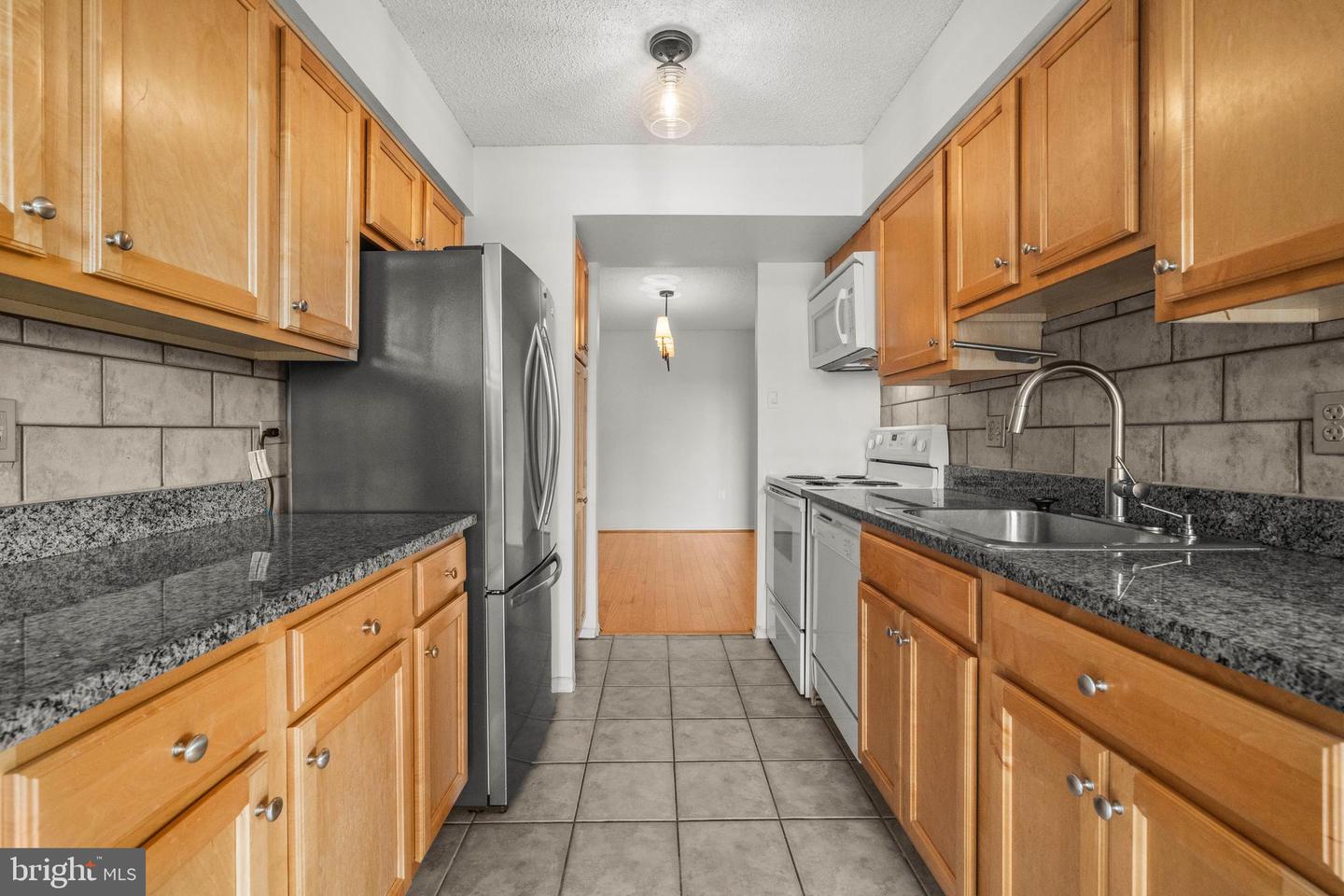 4500 S FOUR MILE RUN DR S #910, ARLINGTON, Virginia 22204, 1 Bedroom Bedrooms, ,1 BathroomBathrooms,Residential,For sale,4500 S FOUR MILE RUN DR S #910,VAAR2064672 MLS # VAAR2064672