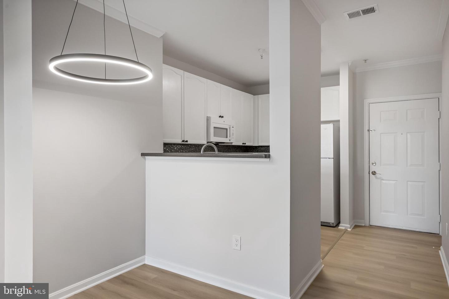 2700 BELLFOREST CT #210, VIENNA, Virginia 22180, 1 Bedroom Bedrooms, ,1 BathroomBathrooms,Residential,For sale,2700 BELLFOREST CT #210,VAFX2273610 MLS # VAFX2273610 2700 BELLFOREST CT #210, VIENNA, Virginia 22180, 1 Bedroom Bedrooms, ,1 BathroomBathrooms,Residential,For sale,2700 BELLFOREST CT #210,VAFX2273610 MLS # VAFX2273610