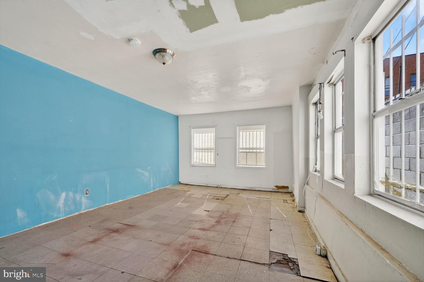 1410 FLORIDA AVE NW, WASHINGTON, District Of Columbia 20009, 3 Bedrooms Bedrooms, ,2 BathroomsBathrooms,Residential,For sale,1410 FLORIDA AVE NW,DCDC2227326 MLS # DCDC2227326