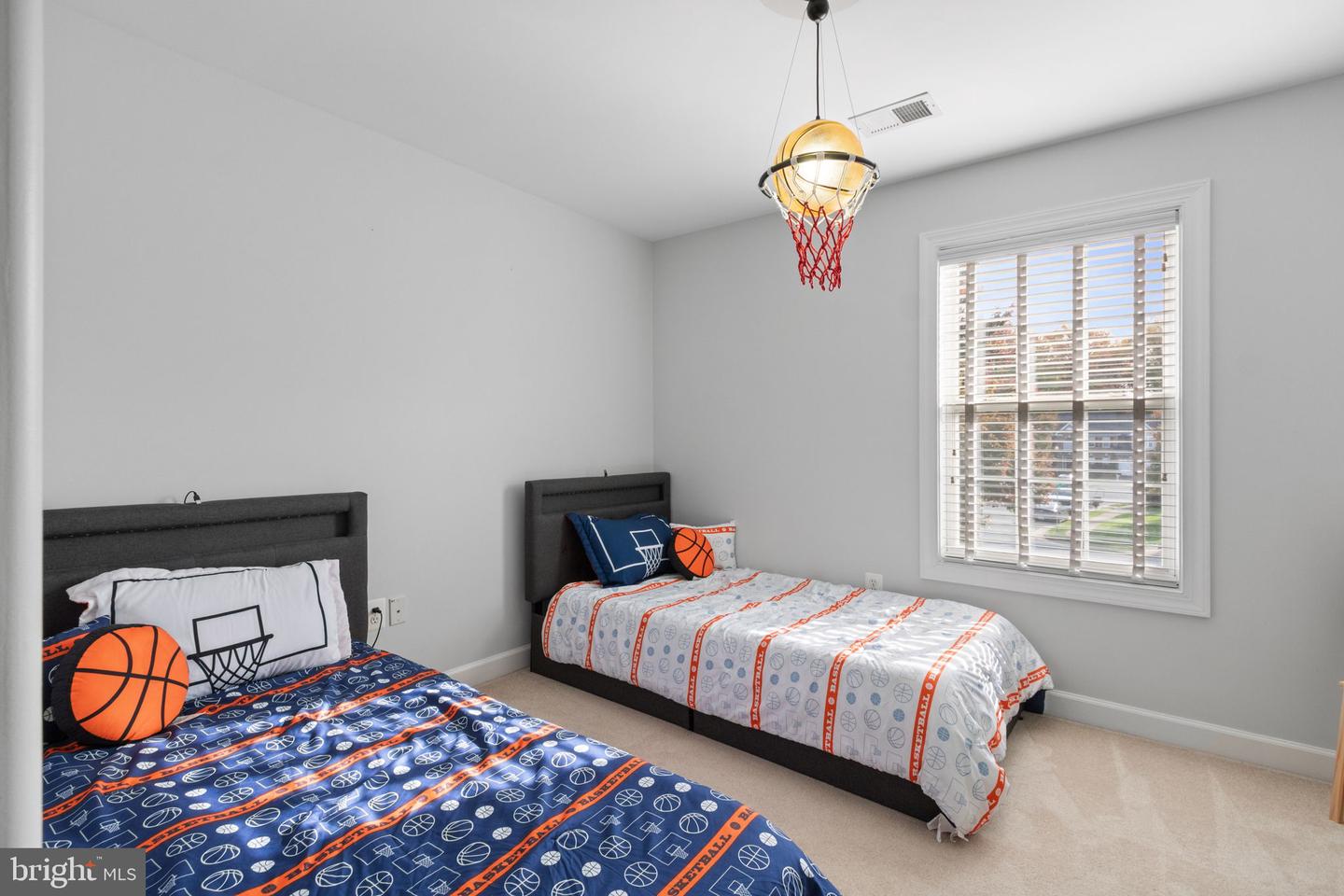 46 EASTER DR, STAFFORD, Virginia 22554, 6 Bedrooms Bedrooms, ,4 BathroomsBathrooms,Residential,For sale,46 EASTER DR,VAST2043468 MLS # VAST2043468