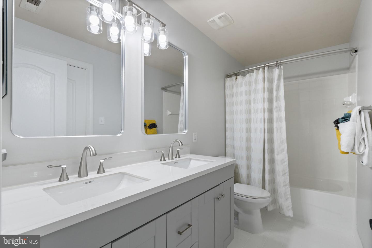 46 EASTER DR, STAFFORD, Virginia 22554, 6 Bedrooms Bedrooms, ,4 BathroomsBathrooms,Residential,For sale,46 EASTER DR,VAST2043468 MLS # VAST2043468