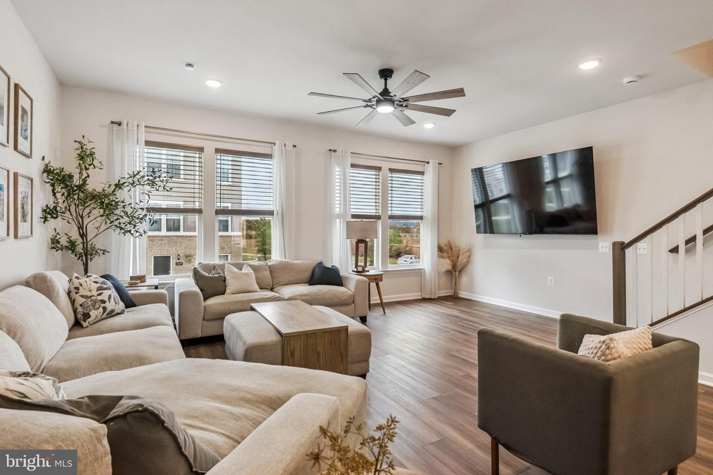 HAYMARKET, Virginia 20169, 3 Bedrooms Bedrooms, ,2 BathroomsBathrooms,Residential,For sale,VAPW2106008 MLS # VAPW2106008