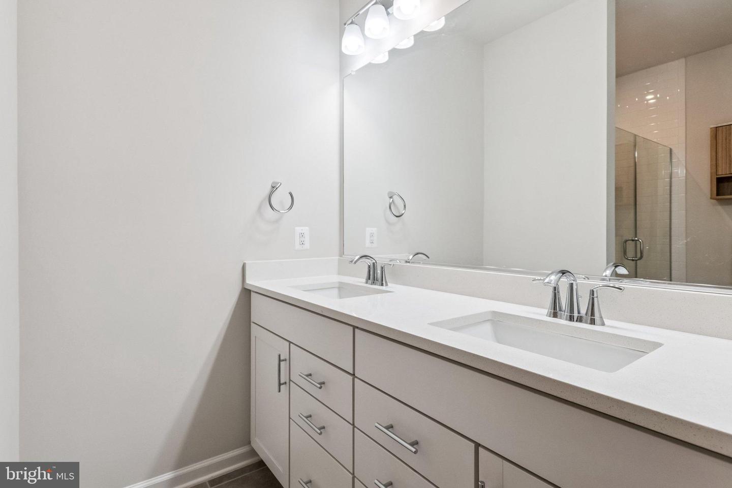 HAYMARKET, Virginia 20169, 3 Bedrooms Bedrooms, ,2 BathroomsBathrooms,Residential,For sale,VAPW2106008 MLS # VAPW2106008