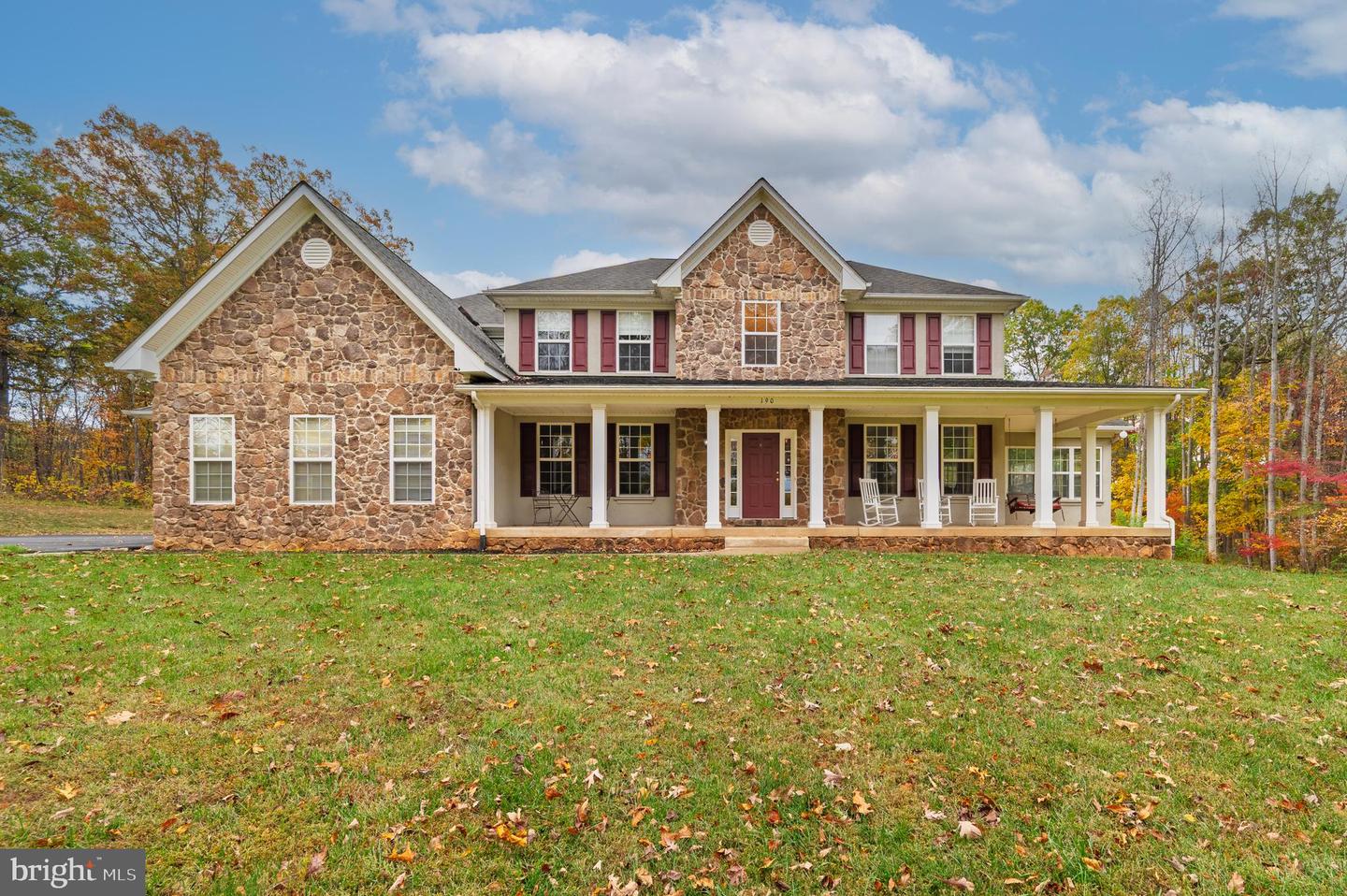 190 NEWELL DR, MIDDLETOWN, Virginia 22645, 5 Bedrooms Bedrooms, ,6 BathroomsBathrooms,Residential,For sale,190 NEWELL DR,VAFV2037388 MLS # VAFV2037388