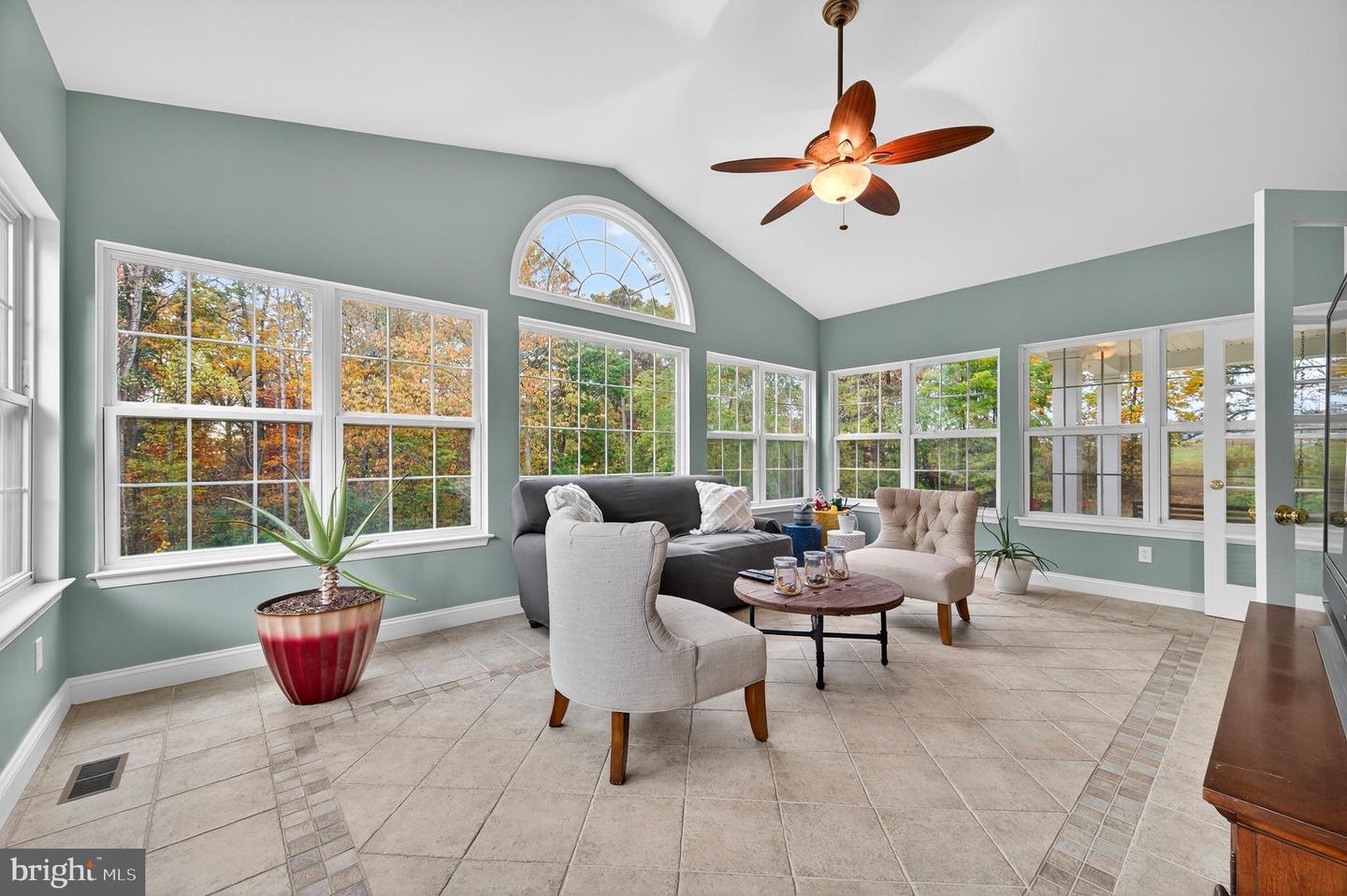 190 NEWELL DR, MIDDLETOWN, Virginia 22645, 5 Bedrooms Bedrooms, ,6 BathroomsBathrooms,Residential,For sale,190 NEWELL DR,VAFV2037388 MLS # VAFV2037388