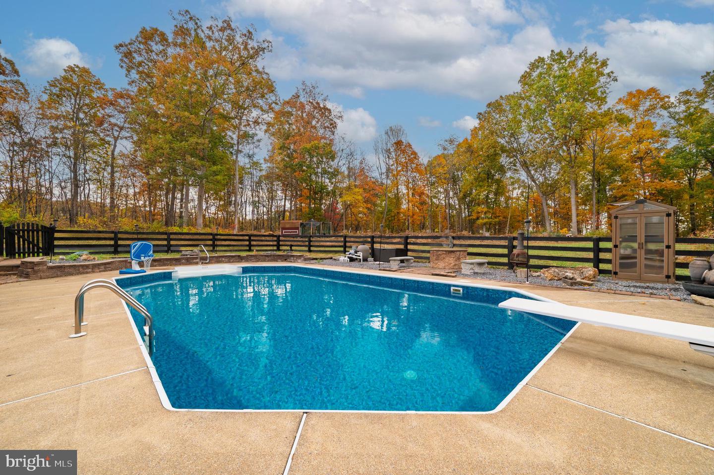 190 NEWELL DR, MIDDLETOWN, Virginia 22645, 5 Bedrooms Bedrooms, ,6 BathroomsBathrooms,Residential,For sale,190 NEWELL DR,VAFV2037388 MLS # VAFV2037388