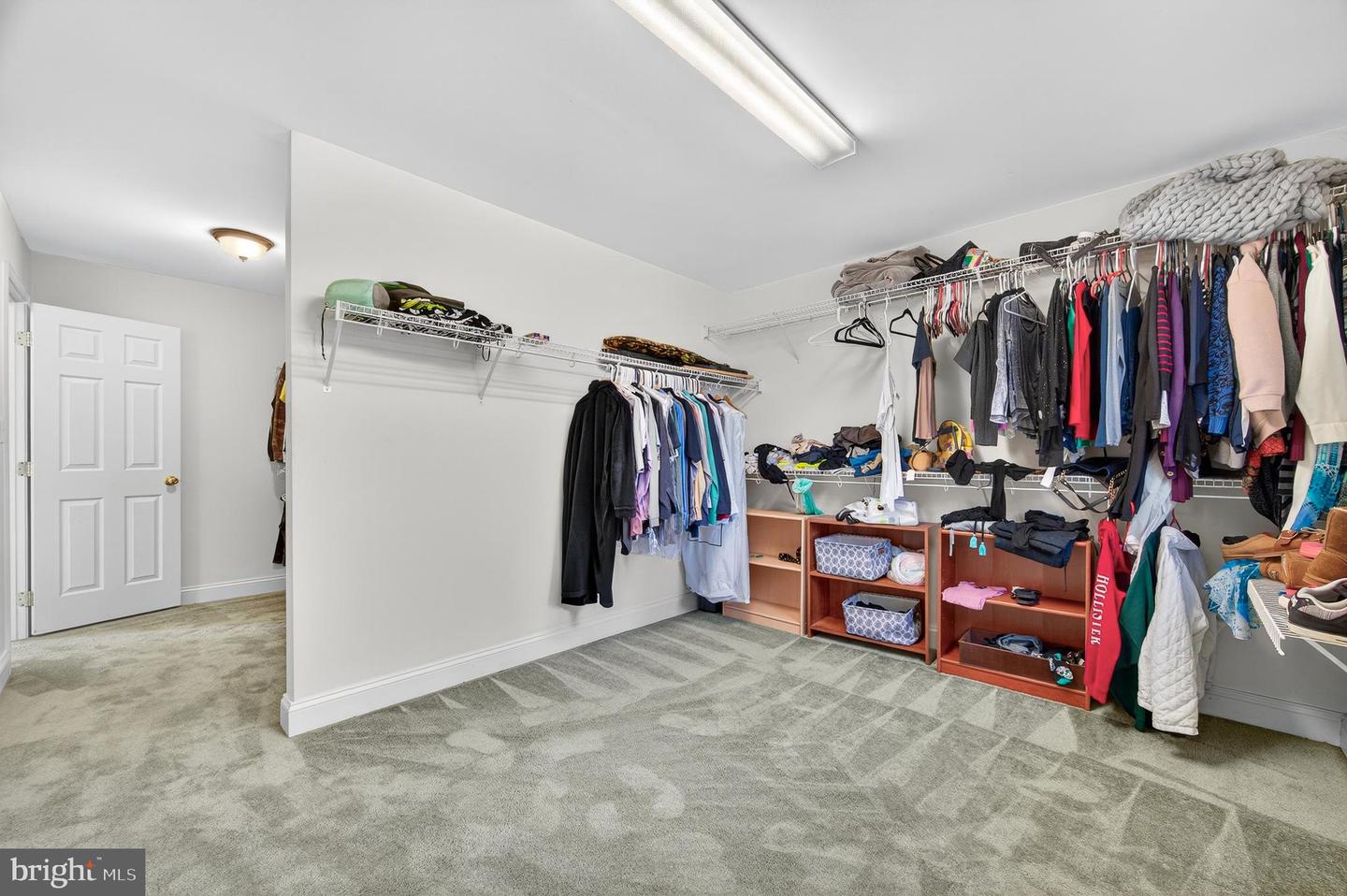 190 NEWELL DR, MIDDLETOWN, Virginia 22645, 5 Bedrooms Bedrooms, ,6 BathroomsBathrooms,Residential,For sale,190 NEWELL DR,VAFV2037388 MLS # VAFV2037388