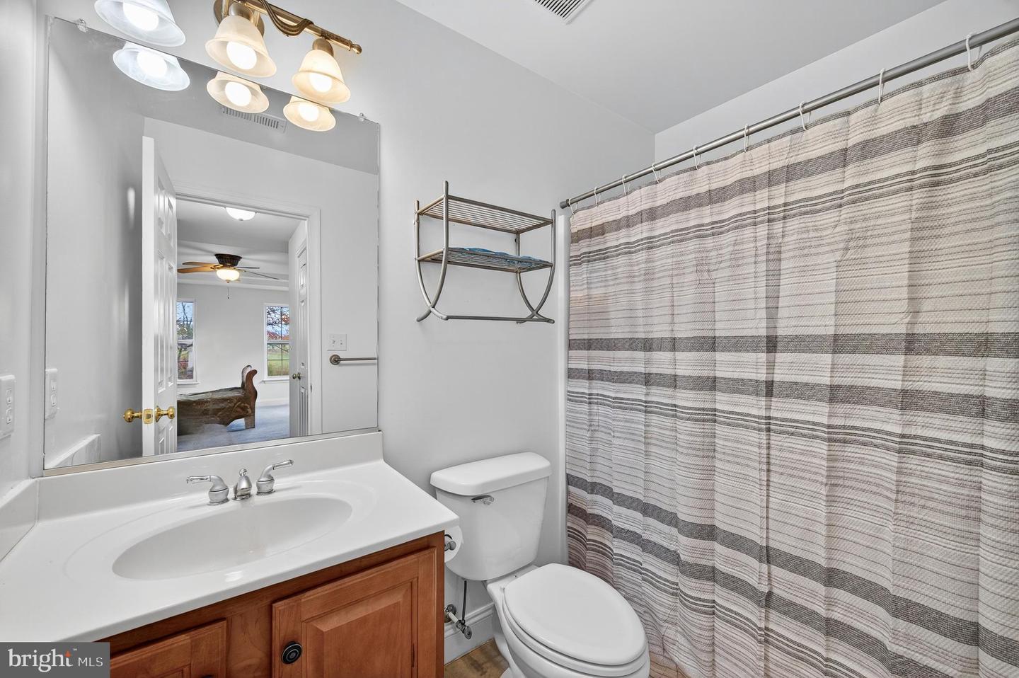 190 NEWELL DR, MIDDLETOWN, Virginia 22645, 5 Bedrooms Bedrooms, ,6 BathroomsBathrooms,Residential,For sale,190 NEWELL DR,VAFV2037388 MLS # VAFV2037388