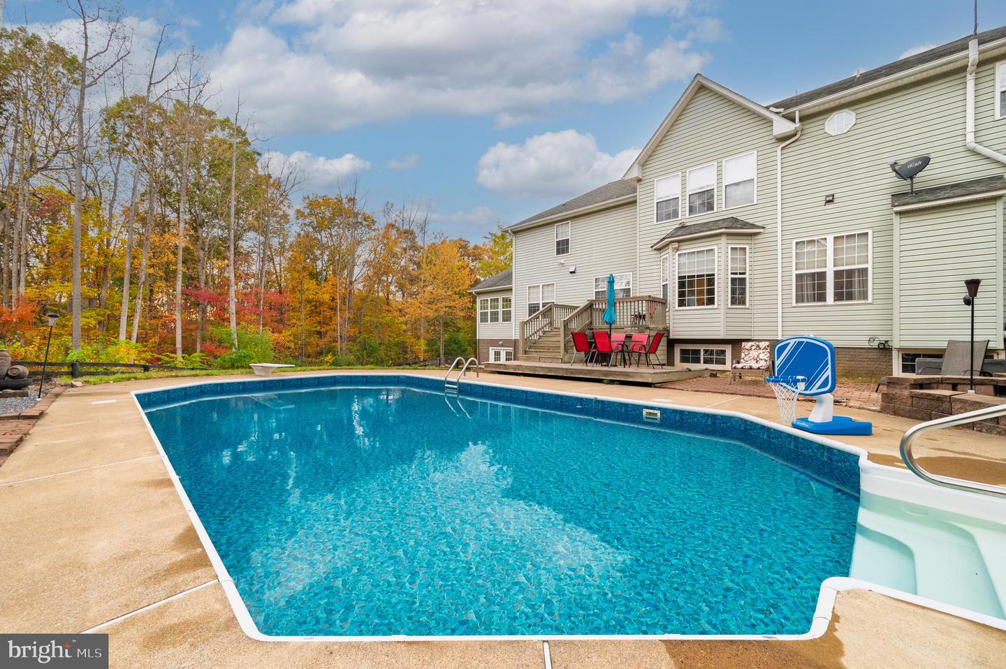 190 NEWELL DR, MIDDLETOWN, Virginia 22645, 5 Bedrooms Bedrooms, ,6 BathroomsBathrooms,Residential,For sale,190 NEWELL DR,VAFV2037388 MLS # VAFV2037388