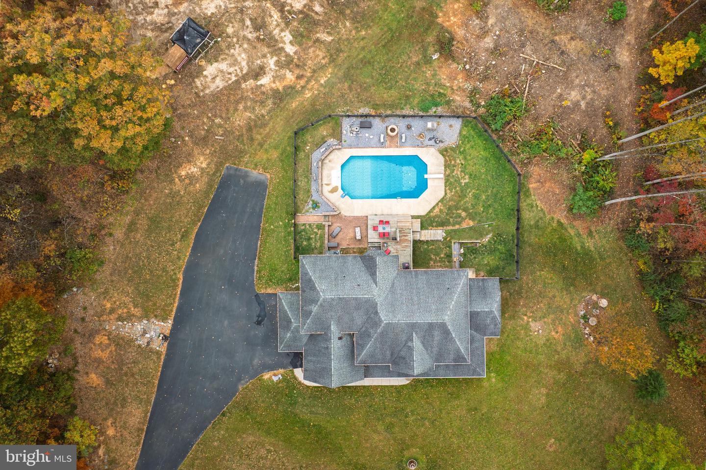 190 NEWELL DR, MIDDLETOWN, Virginia 22645, 5 Bedrooms Bedrooms, ,6 BathroomsBathrooms,Residential,For sale,190 NEWELL DR,VAFV2037388 MLS # VAFV2037388