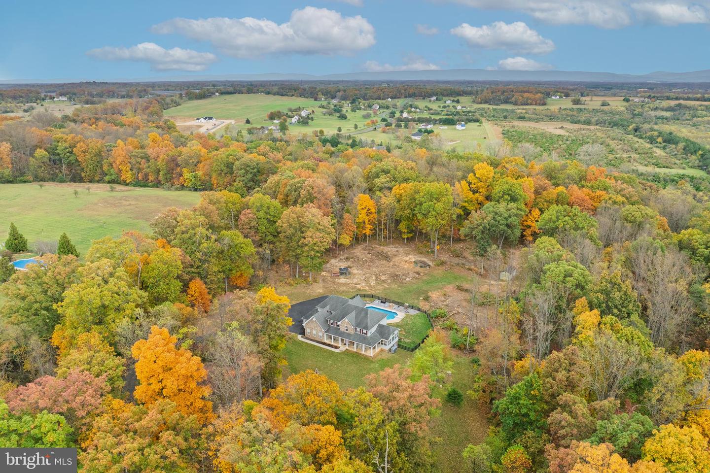 190 NEWELL DR, MIDDLETOWN, Virginia 22645, 5 Bedrooms Bedrooms, ,6 BathroomsBathrooms,Residential,For sale,190 NEWELL DR,VAFV2037388 MLS # VAFV2037388