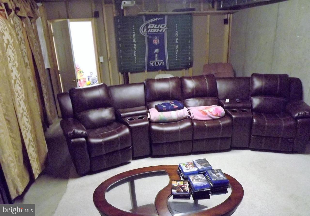 190 NEWELL DR, MIDDLETOWN, Virginia 22645, 5 Bedrooms Bedrooms, ,6 BathroomsBathrooms,Residential,For sale,190 NEWELL DR,VAFV2037388 MLS # VAFV2037388