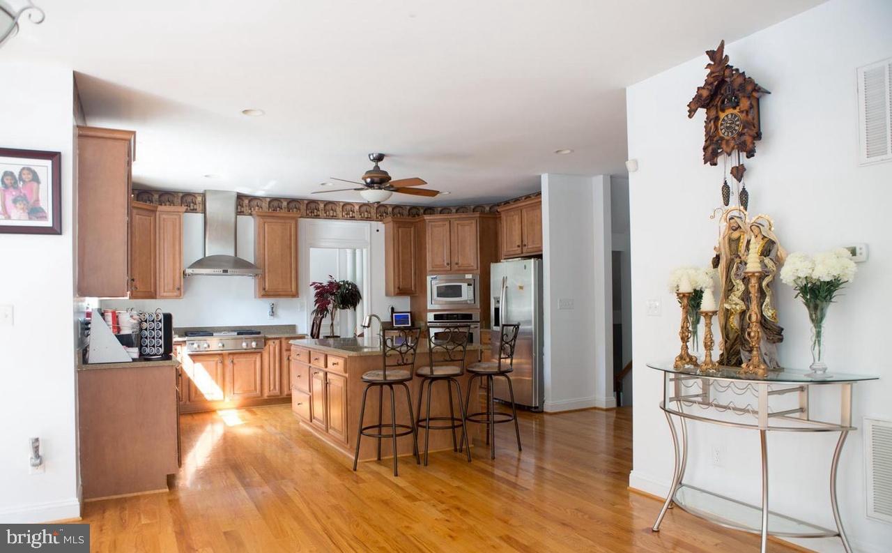 190 NEWELL DR, MIDDLETOWN, Virginia 22645, 5 Bedrooms Bedrooms, ,6 BathroomsBathrooms,Residential,For sale,190 NEWELL DR,VAFV2037388 MLS # VAFV2037388