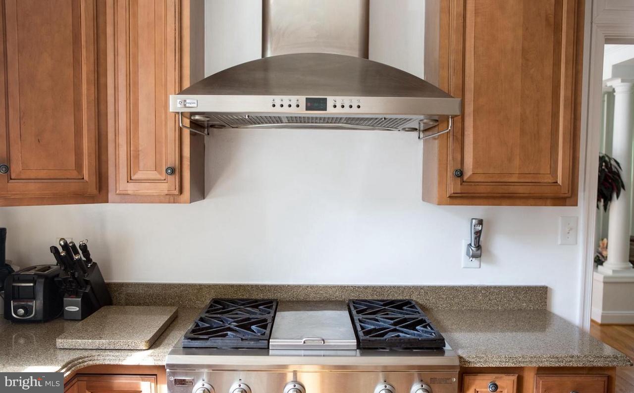 190 NEWELL DR, MIDDLETOWN, Virginia 22645, 5 Bedrooms Bedrooms, ,6 BathroomsBathrooms,Residential,For sale,190 NEWELL DR,VAFV2037388 MLS # VAFV2037388