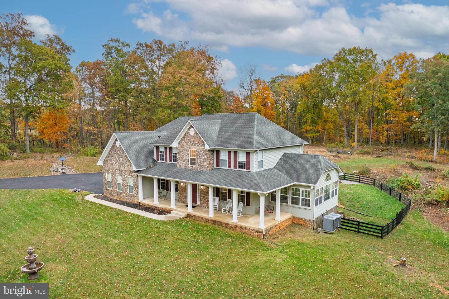 190 NEWELL DR, MIDDLETOWN, Virginia 22645, 5 Bedrooms Bedrooms, ,6 BathroomsBathrooms,Residential,For sale,190 NEWELL DR,VAFV2037388 MLS # VAFV2037388