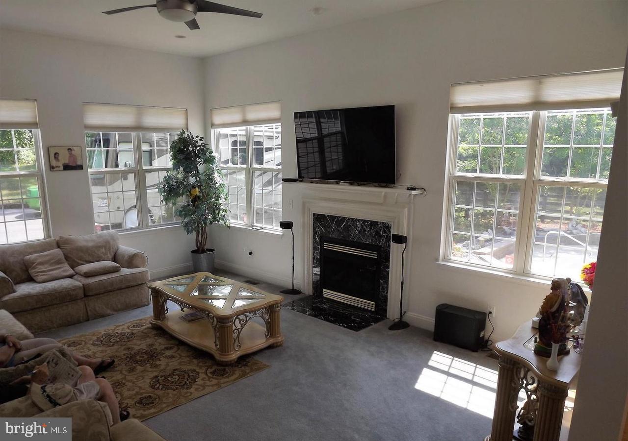 190 NEWELL DR, MIDDLETOWN, Virginia 22645, 5 Bedrooms Bedrooms, ,6 BathroomsBathrooms,Residential,For sale,190 NEWELL DR,VAFV2037388 MLS # VAFV2037388