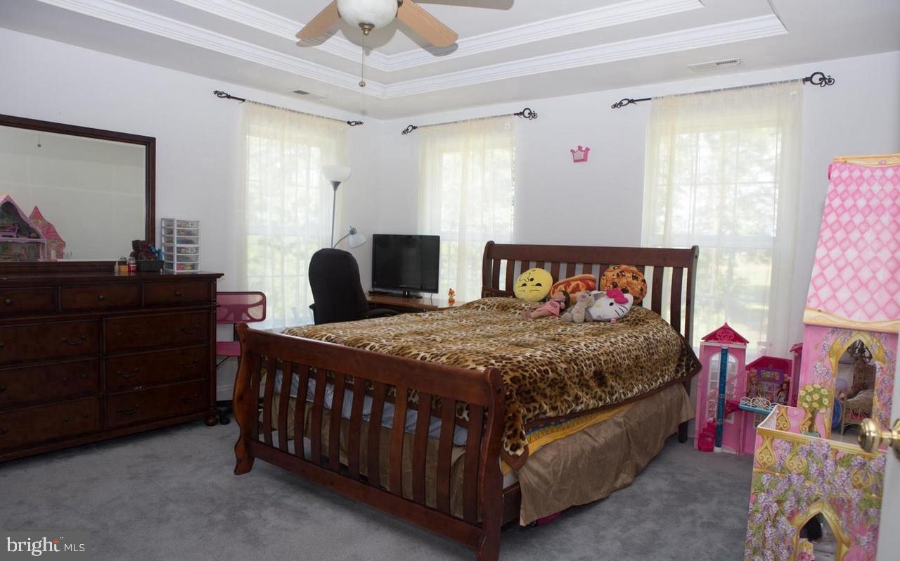 190 NEWELL DR, MIDDLETOWN, Virginia 22645, 5 Bedrooms Bedrooms, ,6 BathroomsBathrooms,Residential,For sale,190 NEWELL DR,VAFV2037388 MLS # VAFV2037388