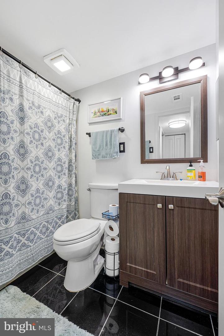 2844 DOVER LN #103, FALLS CHURCH, Virginia 22042, 1 Bedroom Bedrooms, ,1 BathroomBathrooms,Residential,For sale,2844 DOVER LN #103,VAFX2274428 MLS # VAFX2274428 2844 DOVER LN #103, FALLS CHURCH, Virginia 22042, 1 Bedroom Bedrooms, ,1 BathroomBathrooms,Residential,For sale,2844 DOVER LN #103,VAFX2274428 MLS # VAFX2274428