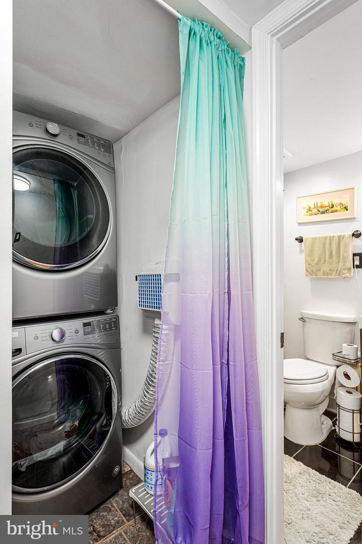 2844 DOVER LN #103, FALLS CHURCH, Virginia 22042, 1 Bedroom Bedrooms, ,1 BathroomBathrooms,Residential,For sale,2844 DOVER LN #103,VAFX2274428 MLS # VAFX2274428 2844 DOVER LN #103, FALLS CHURCH, Virginia 22042, 1 Bedroom Bedrooms, ,1 BathroomBathrooms,Residential,For sale,2844 DOVER LN #103,VAFX2274428 MLS # VAFX2274428